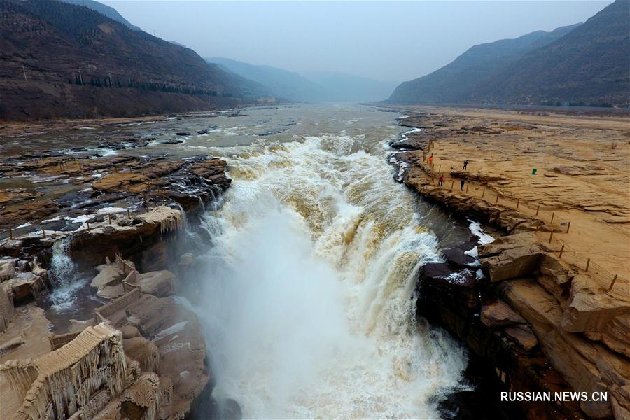 Водопад Хукоу на реке Хуанхэ