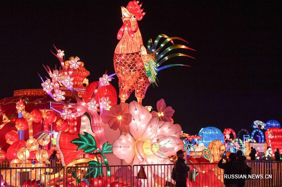 Фестиваль фигурных фонарей в Чунцине