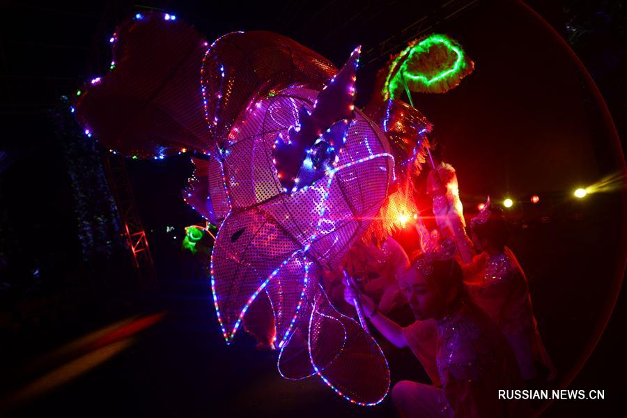 В Сингапуре по случаю китайского Нового года покажут танец феникса 