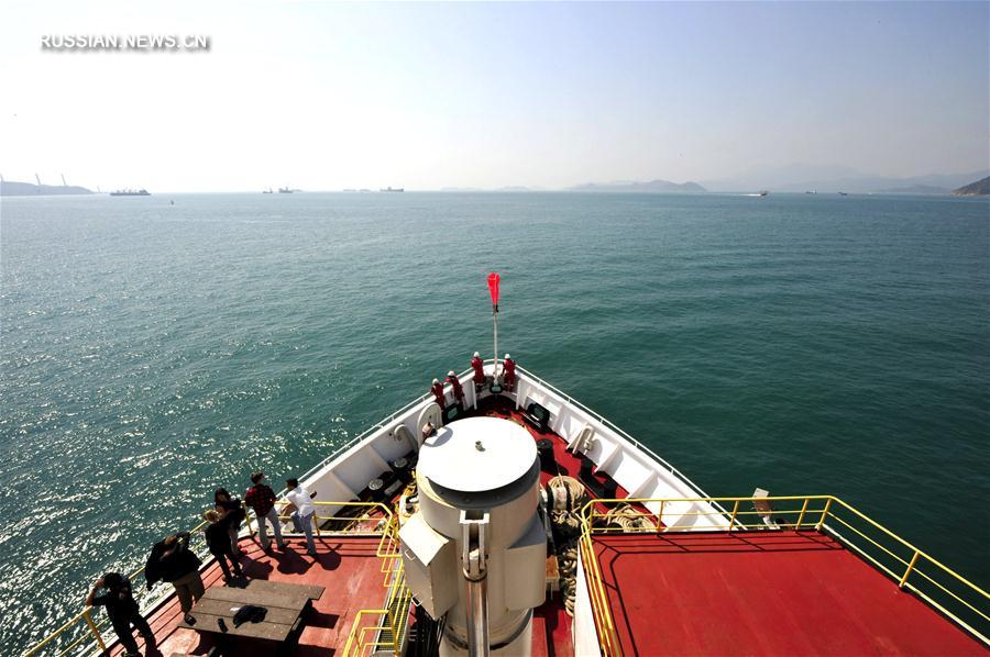 Судно "JOIDES Resolution" направилось в Южно-Китайское море для проведения третьей серии буровых разведочных работ в рамках китайской исследовательской программы