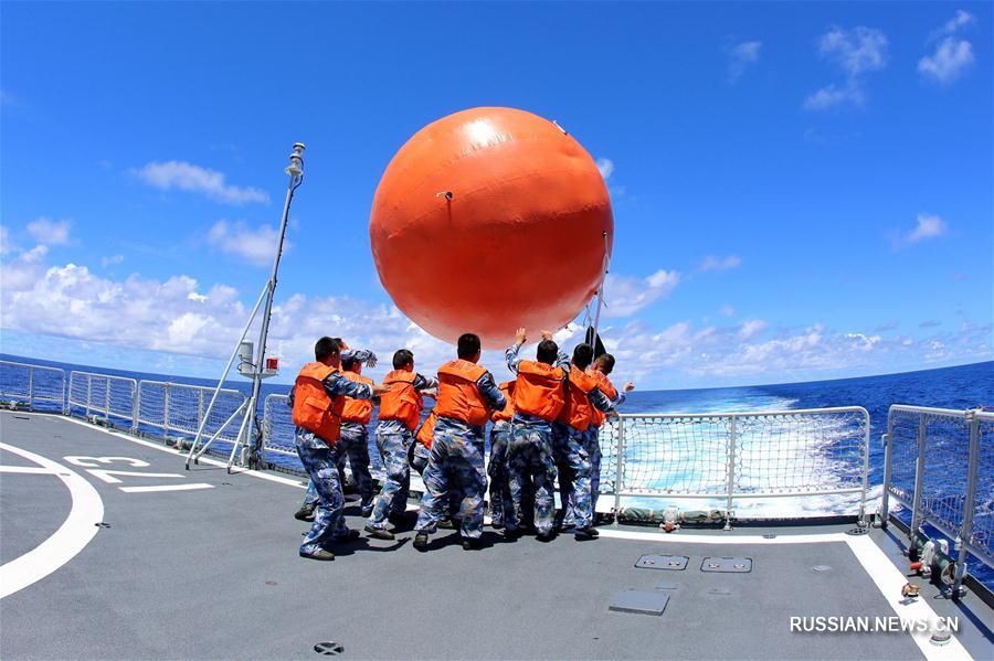 Корабли Наньхайского флота ВМС НОАК провели учения по отработке ответного удара в открытом море