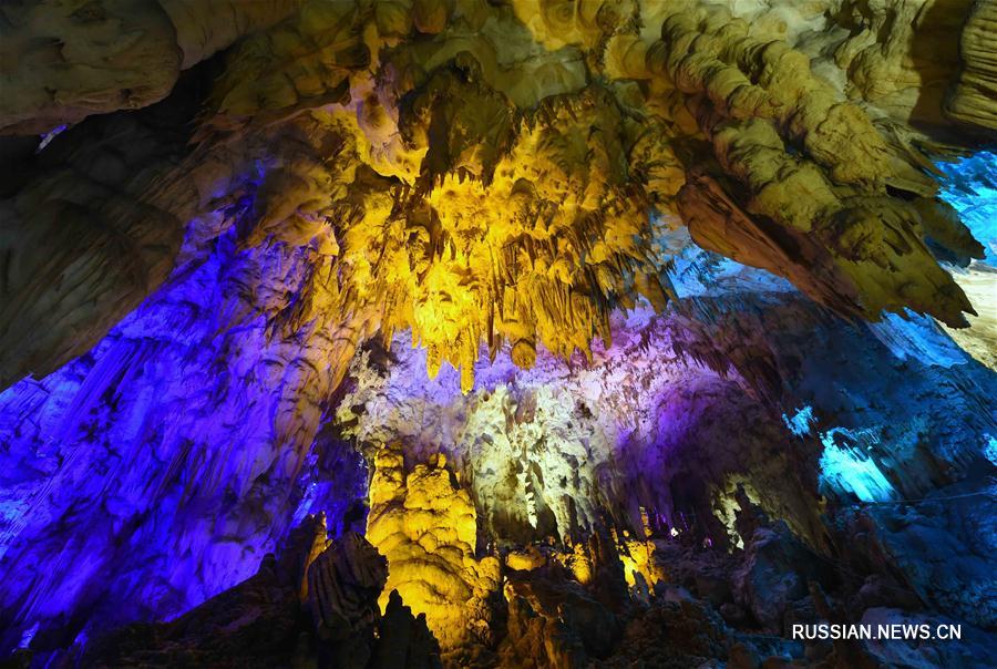 Большой комплекс карстовых пещер в провинции Юньнань скоро будет открыт для посещения