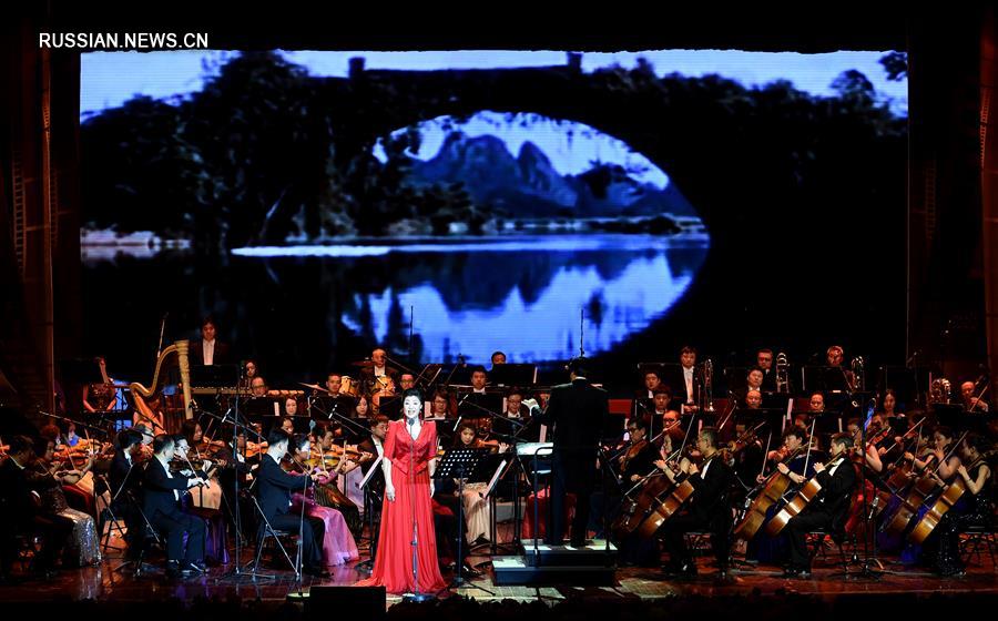 В китайской столице состоялся концерт в рамках 7-го Пекинского международного кинофестиваля 