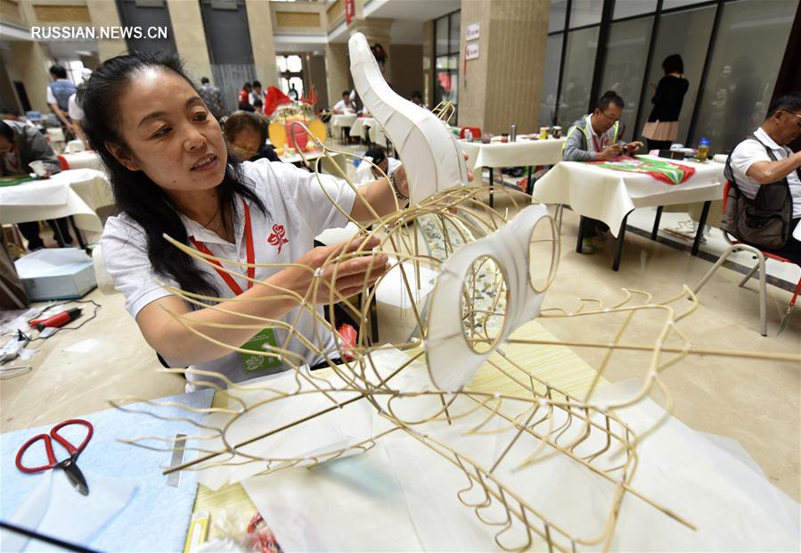 В городе Ланфан прошел Всекитайский конкурс по изготовлению традиционных воздушных  змеев