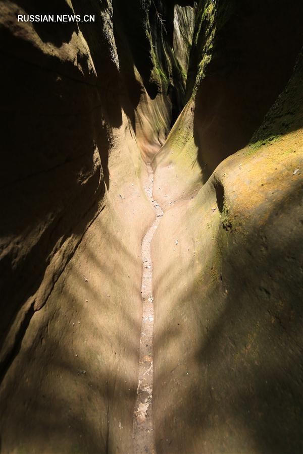 Волшебная красота ущелья Хашугоу в провинции Шэньси