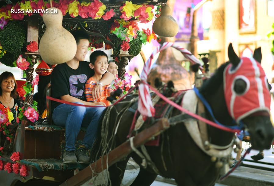 Международный большой базар в Урумчи переживает туристический бум