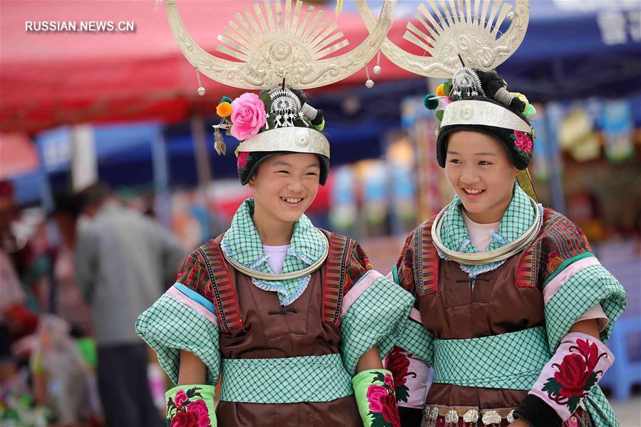 Фестиваль народности мяо в уезде Даньчжай провинции Гуйчжоу