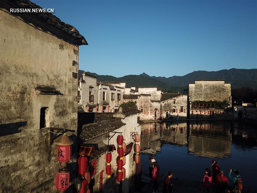 Старинная деревня Хунцунь в провинции Аньхой