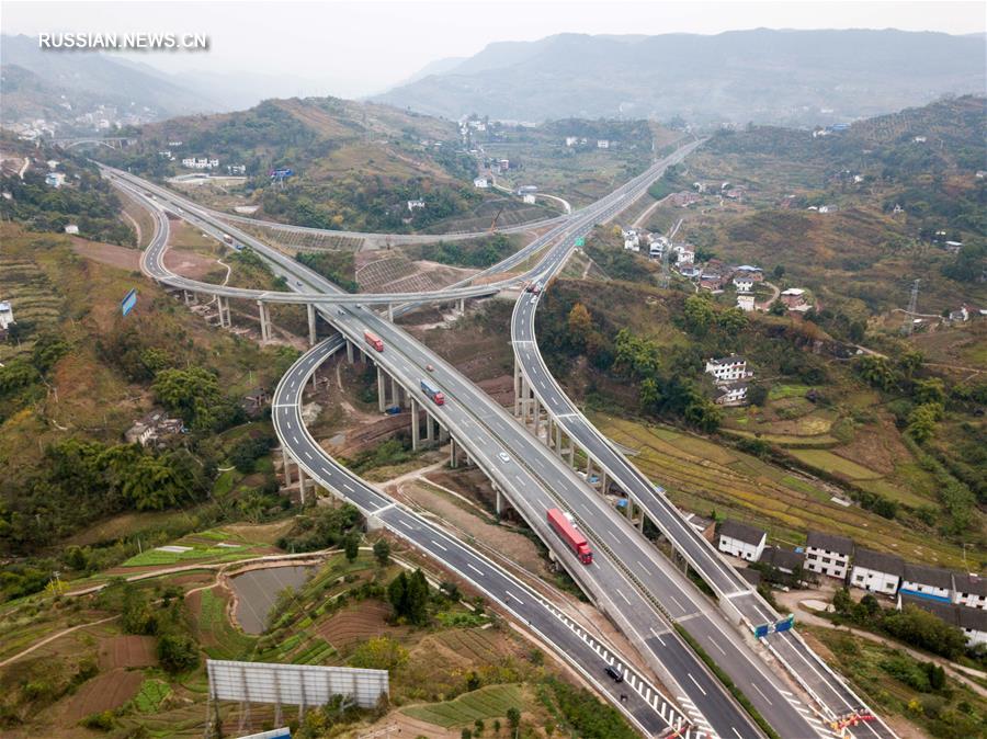Строительство чунцинского участка скоростного шоссе Ваньчжоу -- Личуань вошло в финальную стадию