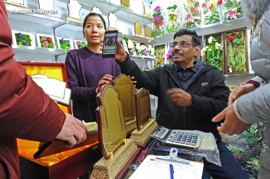 Объем сделок на торговых рынках города Иу в 2017 году приблизился к 150 млрд юаней