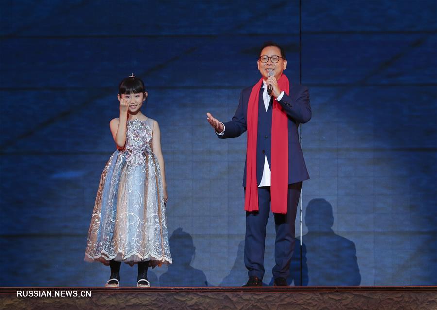Большой гала-концерт в Пекине в честь 40-летия политики реформ и открытости