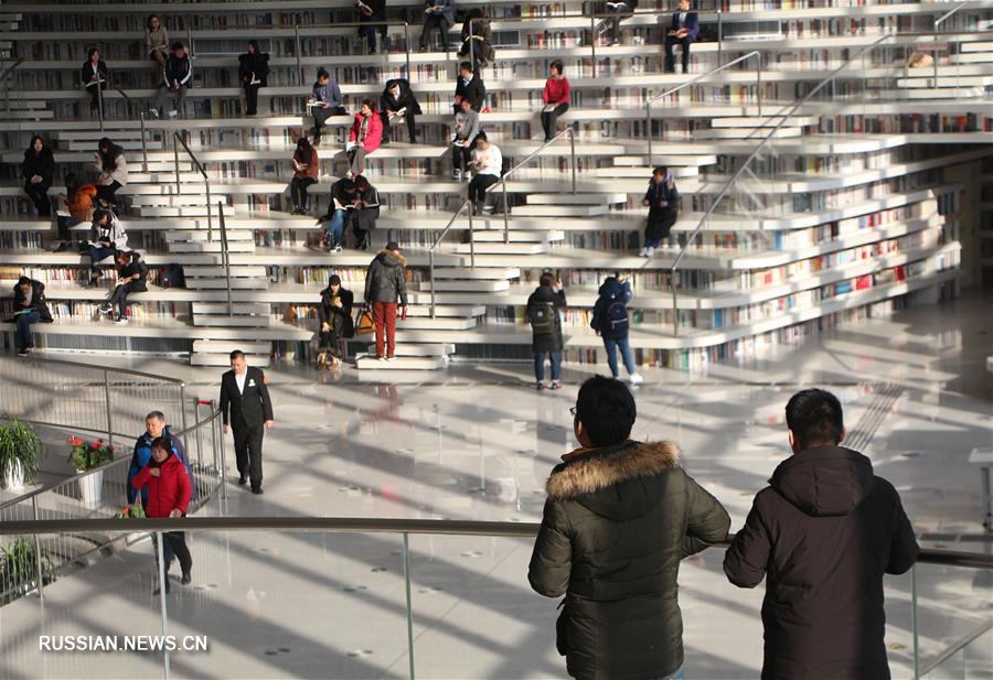 "Гора книг" в новом районе Тяньцзиня