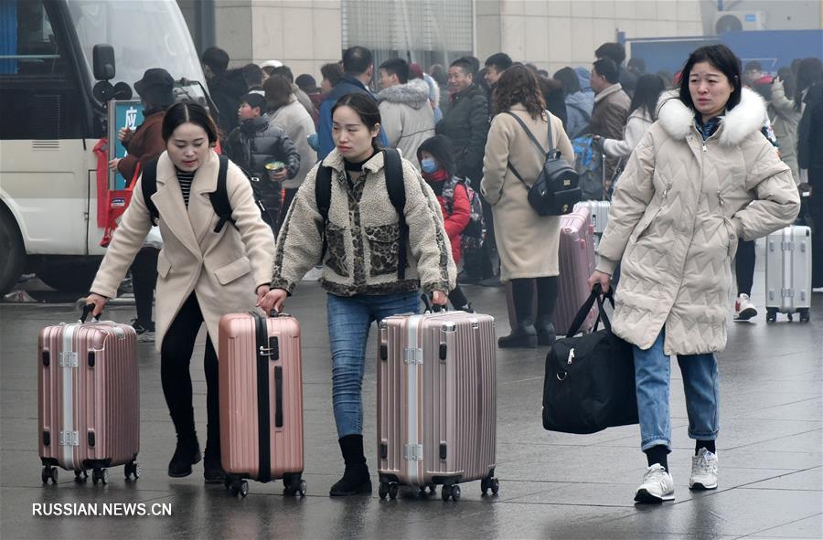 На железнодорожном транспорте Китая наступил новый пик пассажирских перевозок после праздника Весны