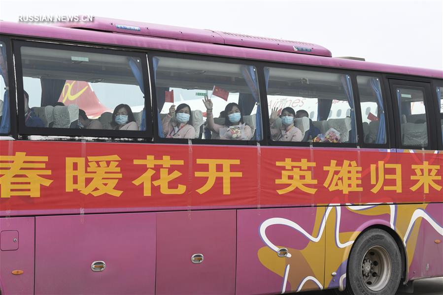 Часть направленных в г. Шиянь пров. Хубэй медиков из ГЧАР вернулась в г. Наньнин