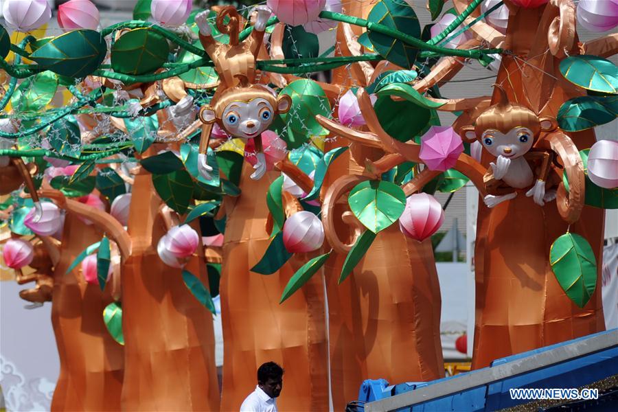 SINGAPORE-MARINA BAY-YEAR OF MONKEY-PREPARATION