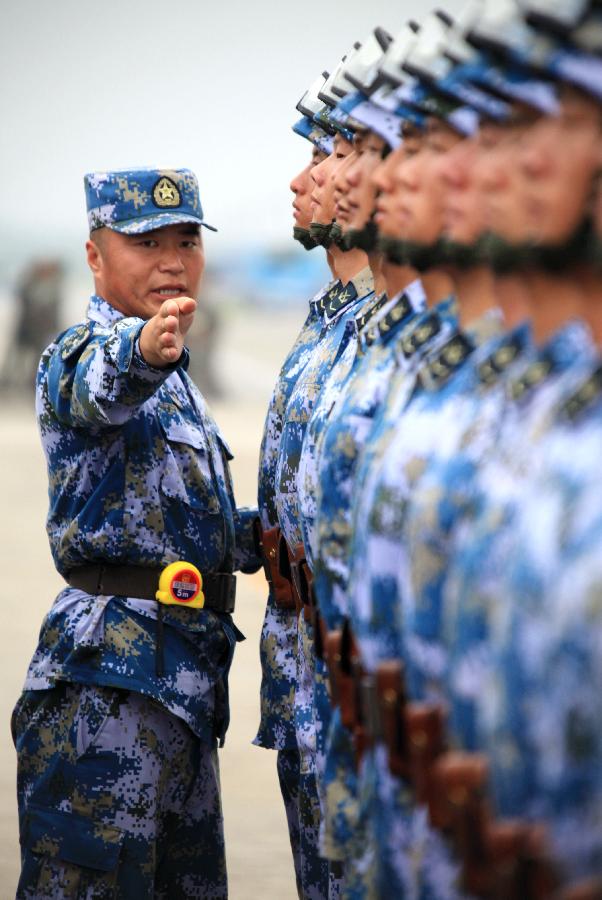 （聚焦阅兵·图文互动）（2）阅兵训练不是“花架子”