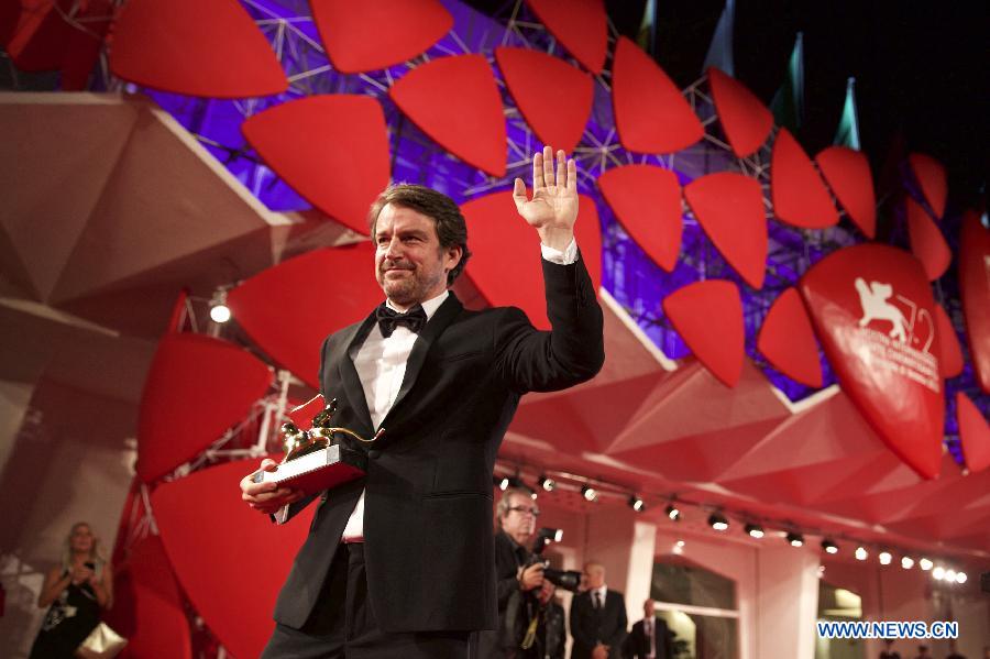 （国际）（2）第72届威尼斯电影节闭幕 《来自远方》获金狮奖