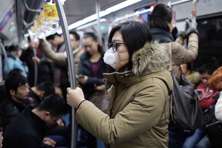 （社会）（2）北京首次启动空气重污染红色预警