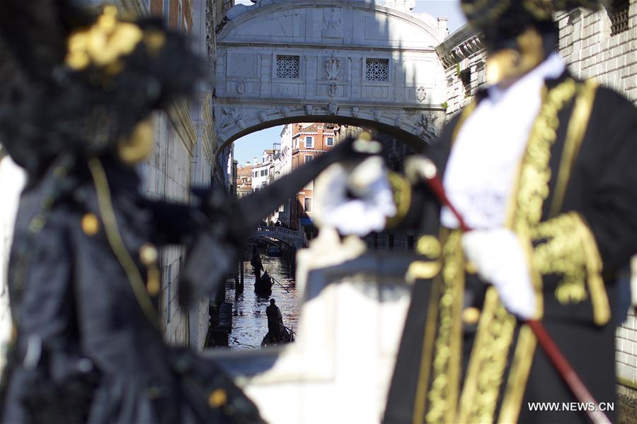 ITALY-VENICE-CARNIVAL