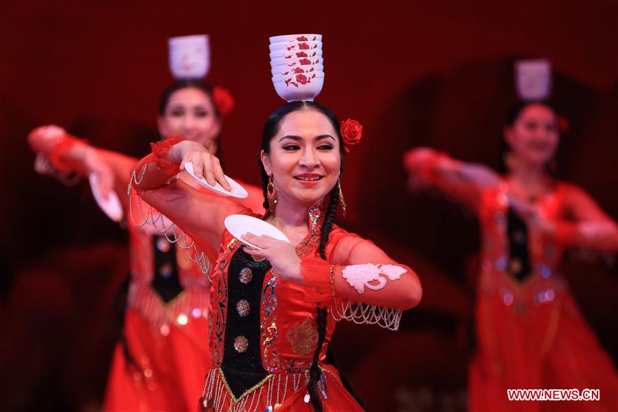 （XHDW）（2）哈萨克斯坦举办“欢乐春节”歌舞晚会