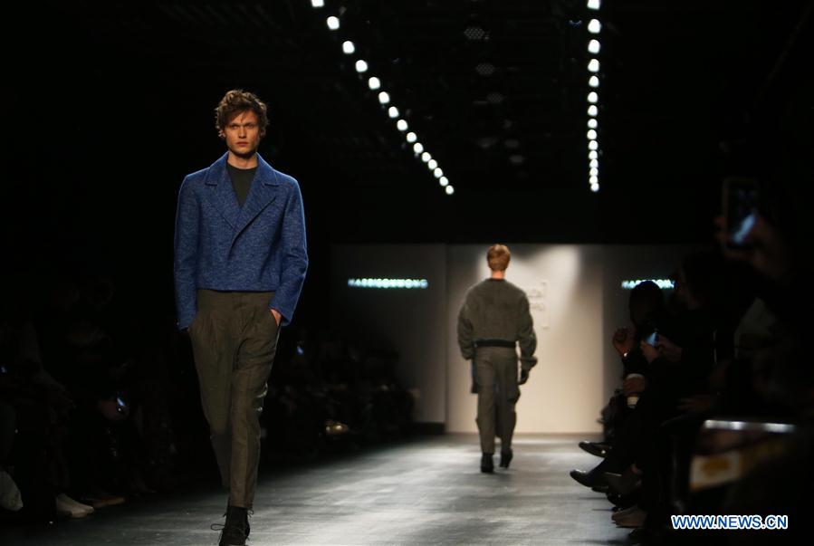 U.S.-NEW YORK-FASHION WEEK-FASHION HONG KONG