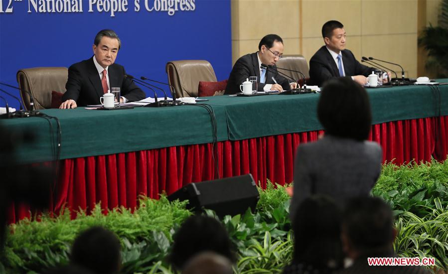 （两会）（6）外交部长王毅就“中国的外交政策和对外关系”答记者问