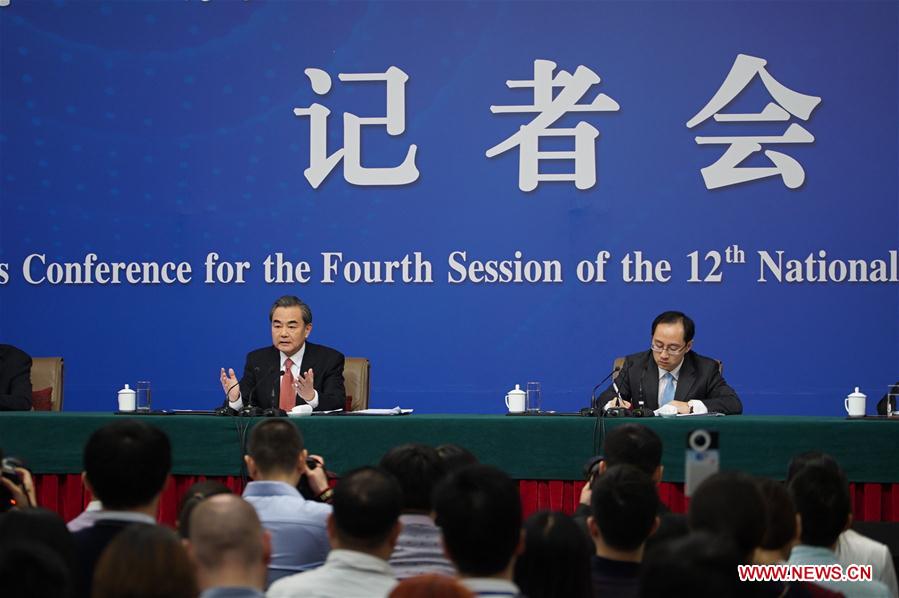 （两会）（13）外交部长王毅就“中国的外交政策和对外关系”答记者问