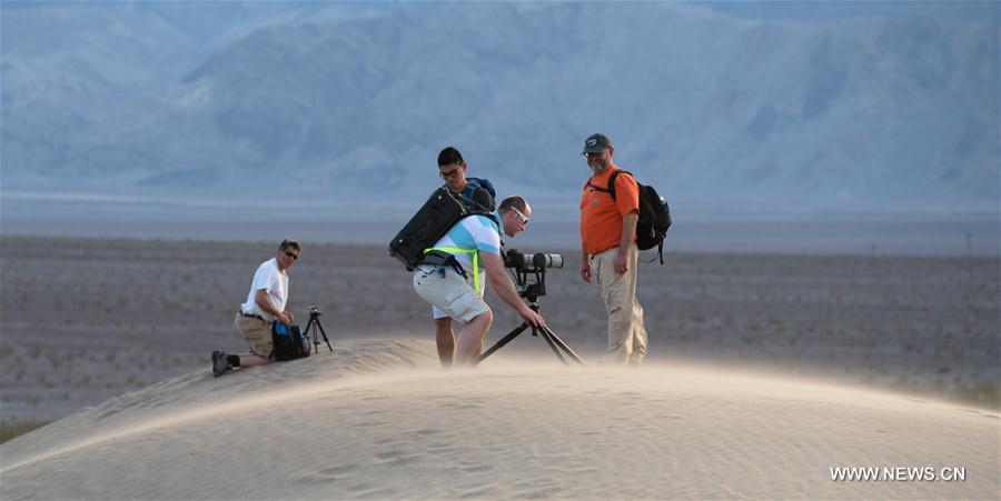 U.S.-DEATH VALLEY NATIONAL PARK-SCENERY