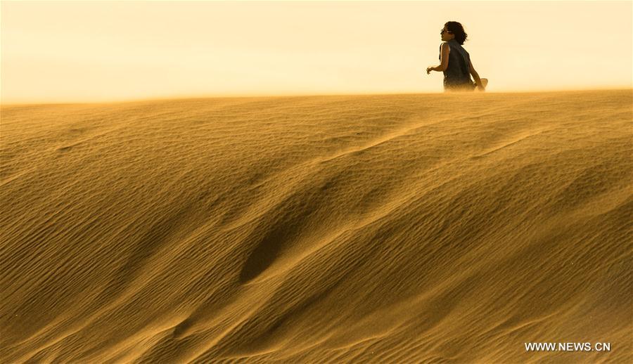 U.S.-DEATH VALLEY NATIONAL PARK-SCENERY