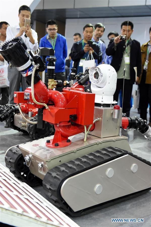 Выставка роботов в Центральном Китае 