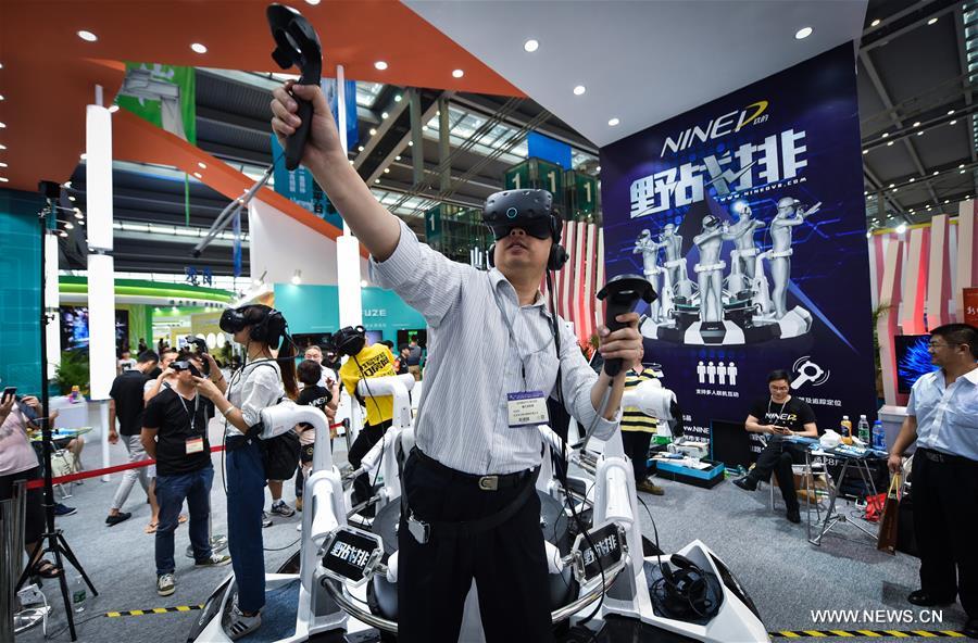 Виртуальная реальность на Шэньчжэньской ярмарке культурной индустрии