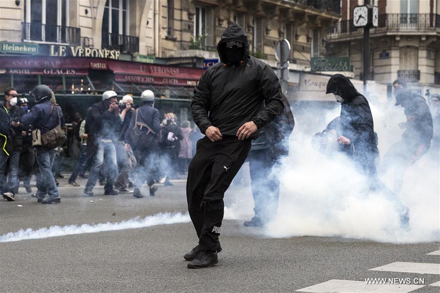 （国际）（3）法国反对劳动法改革游行引发暴力冲突