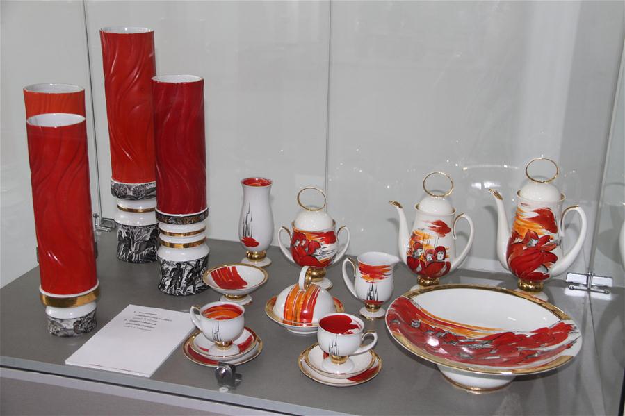 Выставка владивостокского фарфора в Приморском музее