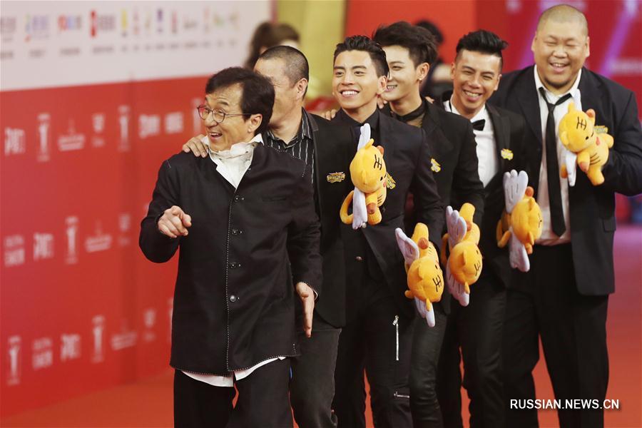 Церемония награждения лауреатов Шанхайского кинофестиваля