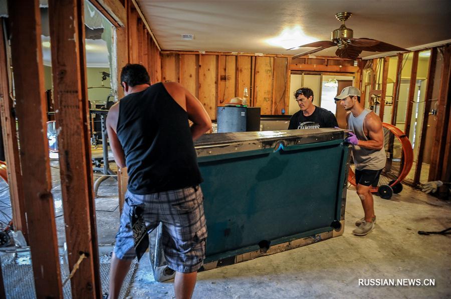 Началось восстановление в американском штате Луизиана, пострадавшем от наводнений 