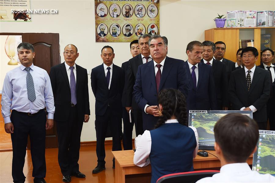 Китайская компания ТВЕА построила в Таджикистане новую школу