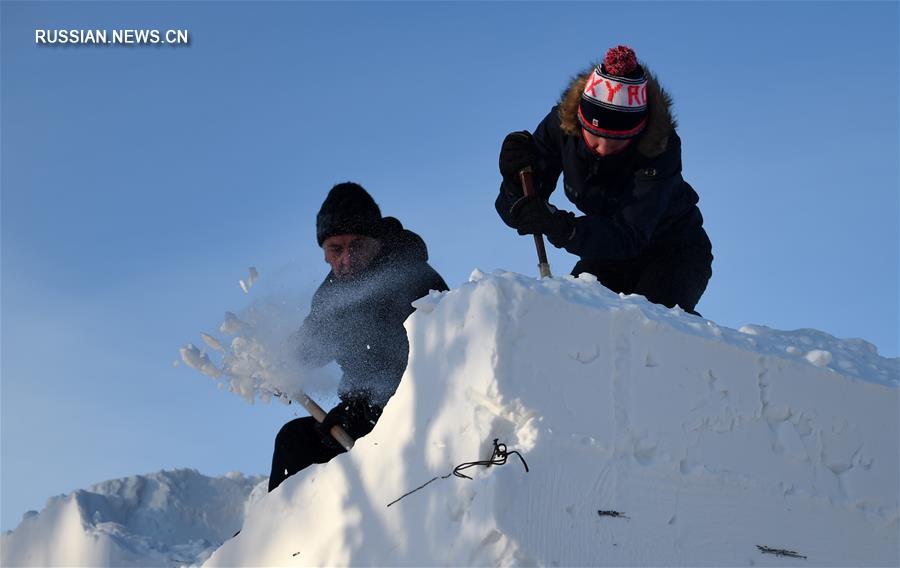 В Харбине стартовал международный конкурс снежных скульптур 