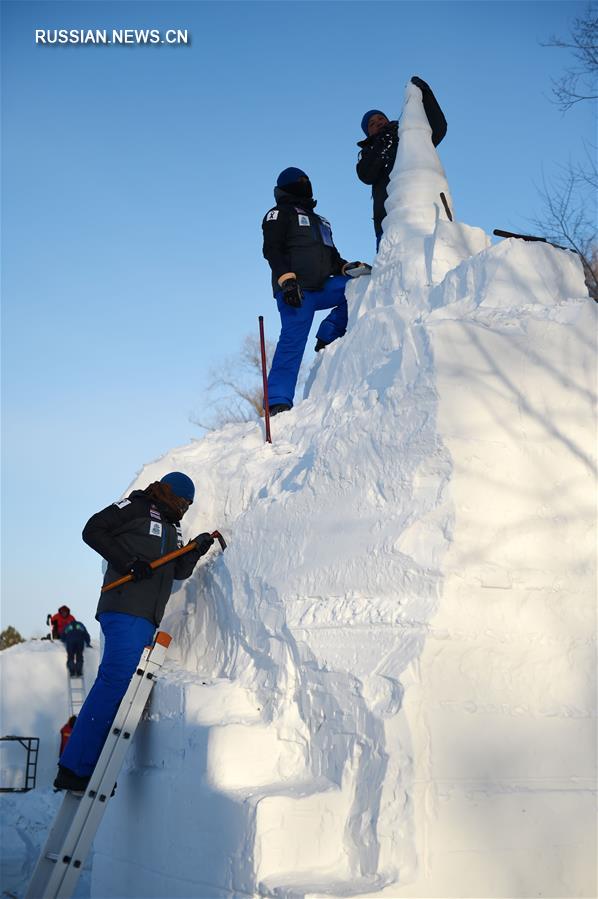 В Харбине стартовал международный конкурс снежных скульптур 
