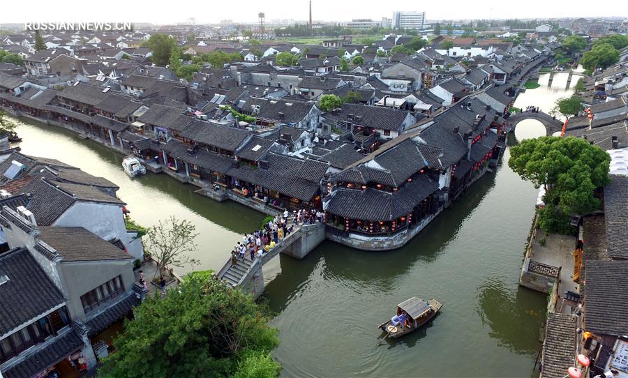 Цзяшань -- один из наиболее развитых уездов Китая