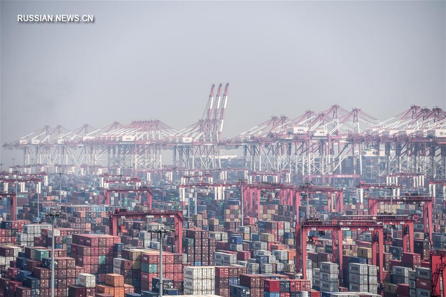 Шанхайский глубоководный порт Яншань