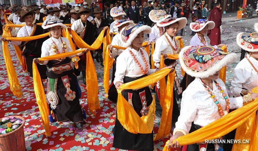 В уезде Жантан открылся фестиваль Дзамбалы