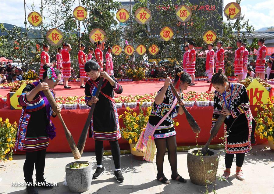 Фестиваль доцинии в уезде Ланьцан