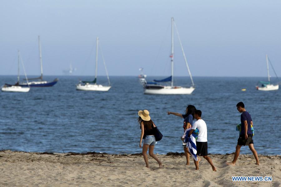 （国际&middot;编辑连线）（9）夏天，多么不舍说再见