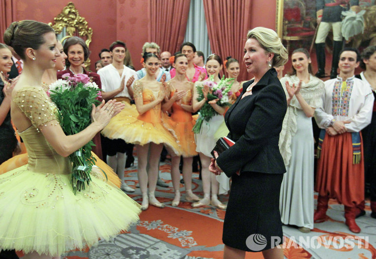 Супруга президента РФ С.Медведева посетила Королевский театр 
