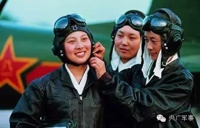 Китайские женщины военные в 60-70-х годах прошлого века