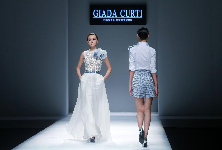 #（文化）（1）Giada Curti高定时装发布会在京举行