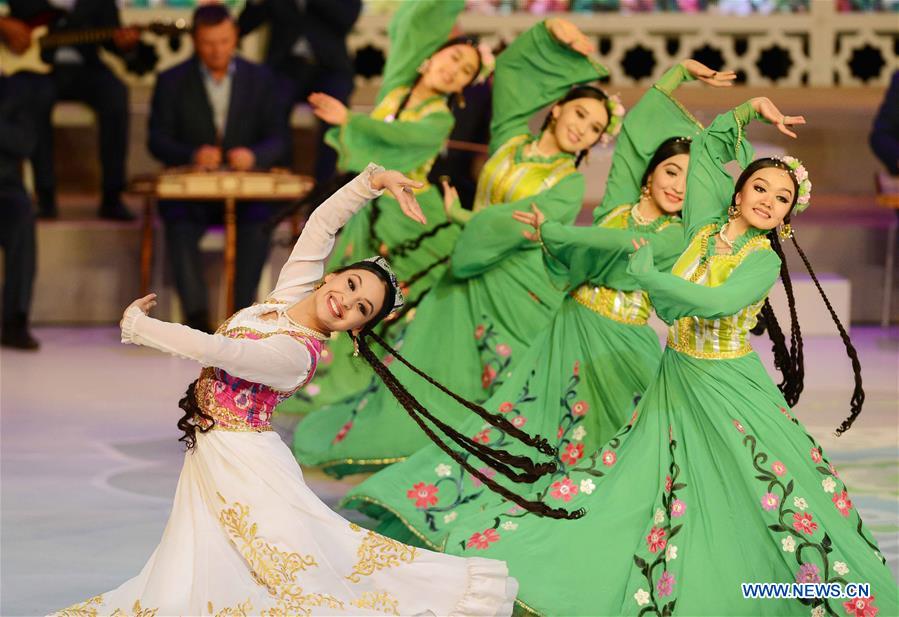 （XHDW）（2）乌兹别克斯坦庆祝宪法日
