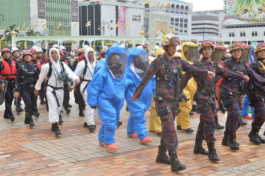 BRUNEI-BANDAR SERI BEGAWAN-32ND NATIONAL DAY CELEBRATIONS-PARADE