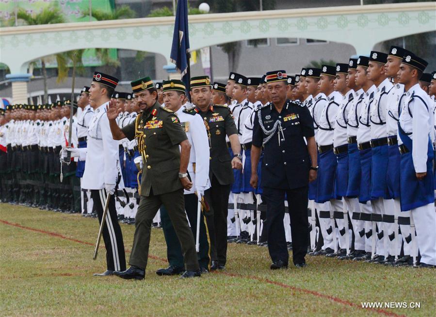 BRUNEI-BANDAR SERI BEGAWAN-32ND NATIONAL DAY CELEBRATIONS-PARADE