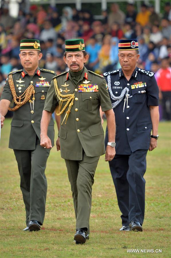 BRUNEI-BANDAR SERI BEGAWAN-32ND NATIONAL DAY CELEBRATIONS-PARADE